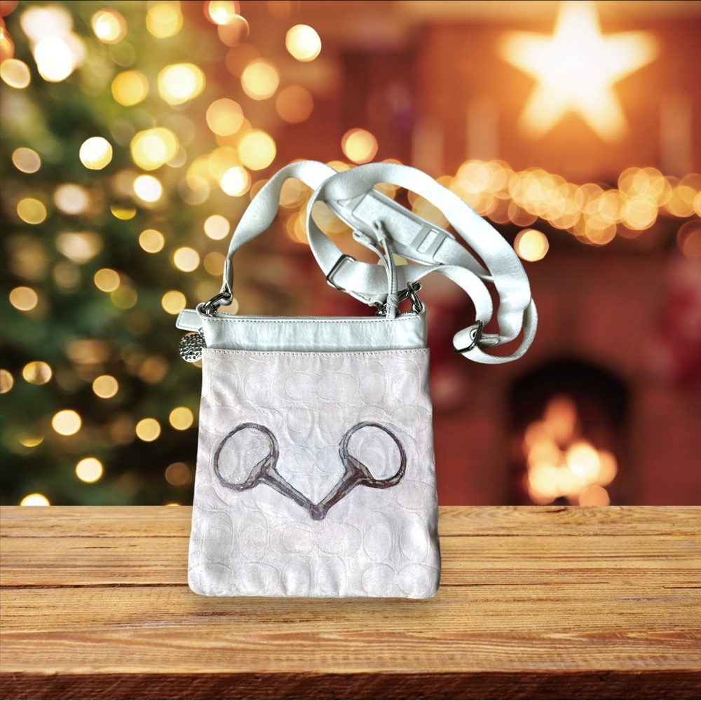 Coach cream jacquard signature and leather crossbody handbag -painted horse bit - Picture 13 of 15